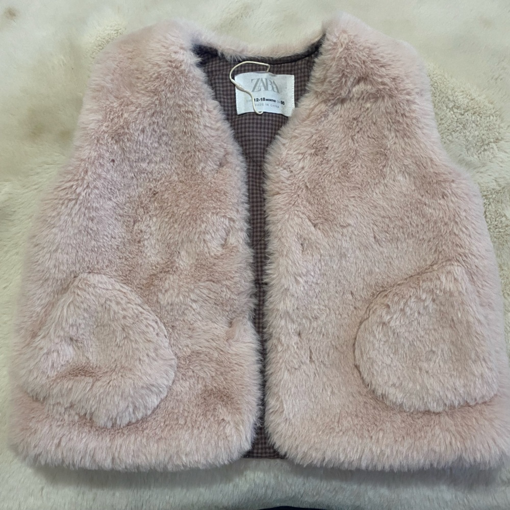 Zara Blush Faux Fur Vest